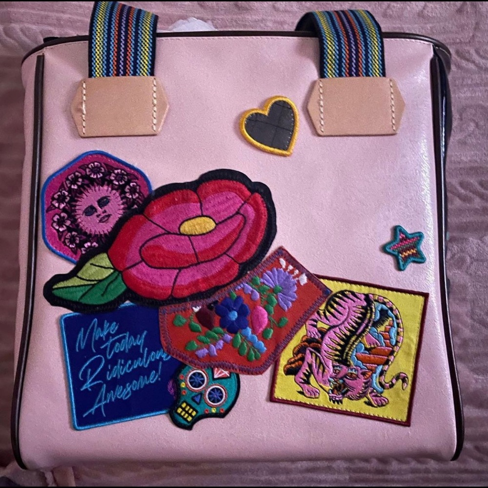 Consuela Classic Tote Monnie